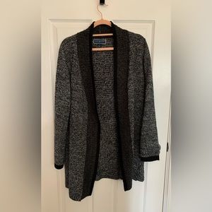 Karen Scott black & gray cardigan ~ VGC!